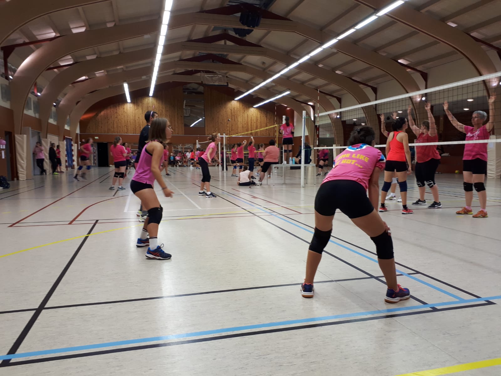 Match des filles de la constantia volley au tournoi octobre rose organisé par Ernolsheim le 6 octobre2023